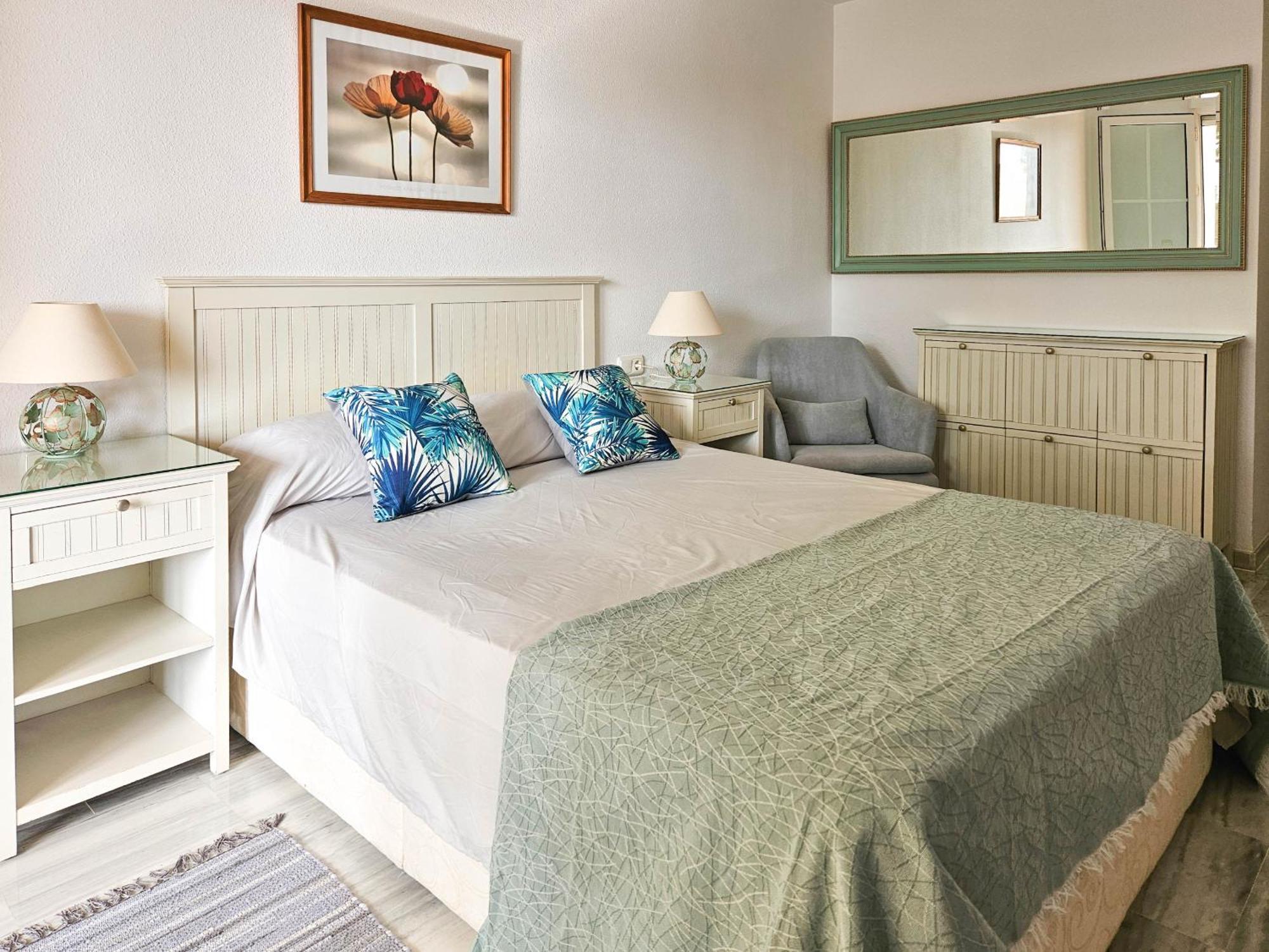2 Bed Garden Mimosas Cabopino *